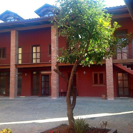 Tenuta Roletto Cuceglio ภายนอก รูปภาพ