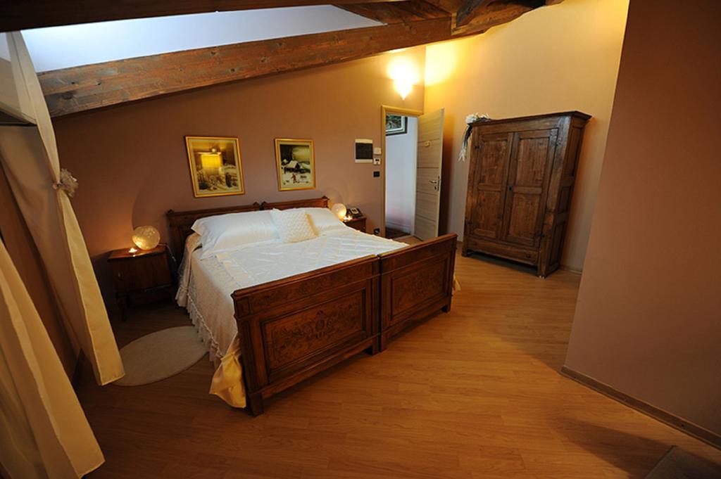 Tenuta Roletto Cuceglio ภายนอก รูปภาพ
